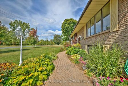 544 ROSEHILL ROAD, Fort Erie, 安大略省 L2A 5M4, 加拿大