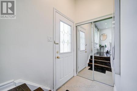 55 CRAWFORD DRIVE, Brampton (madoc), Ontario L6V 2C6, Kanada