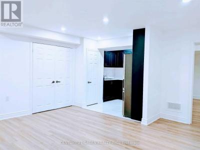 114 RISING HILL RIDGE, Brampton (bram West), Ontario L6Y 6B2, Canada