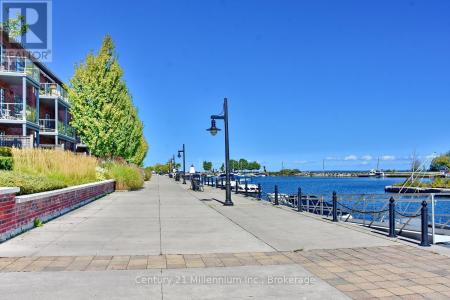 1 SHIPYARD LANE, Collingwood, Ontario L9Y 0W2, Canada