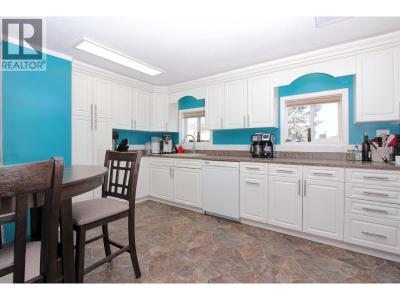 12842 OLD HOPE ROAD, Charlie Lake, British Columbia V0C 1H0, Canada