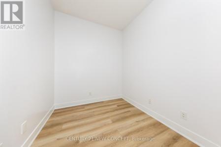 7 KENASTON GARDEN, Toronto (bayview Village), Ontario M2K 0E9, Kanada