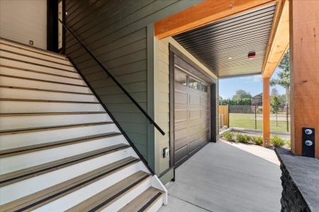 46106 RIVERSIDE DRIVE, Chilliwack, British Columbia V2P 3K9, Canada