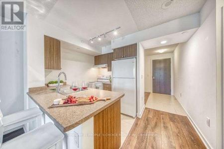 1346 DANFORTH ROAD, Toronto (eglinton East), Ontario M4C 1J8, Canadá