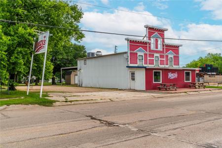 204 W Front Street, Blossom, Texas 75416