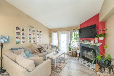 34 Genoble Rd, Montville Twp., New Jersey 07045, USA