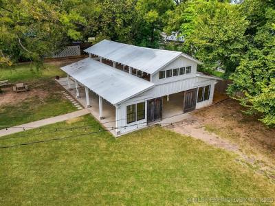 924 S Main Street, Broken Arrow, Oklahoma 74012, USA