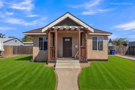 545 Ballantyne, El Cajon, California 92020, USA