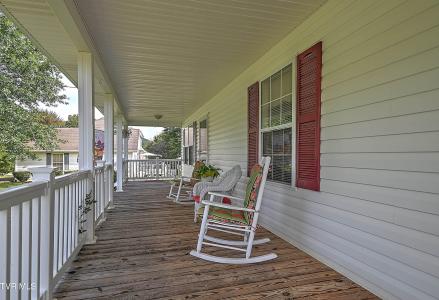 4980 Old Stage Road, Chuckey, Tennessee 37641, USA