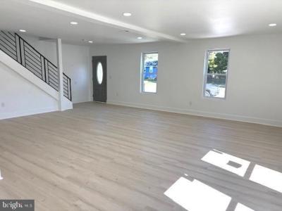 213-15 S Academy St, GLASSBORO, New Jersey 08028, Stati Uniti