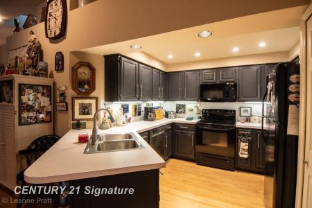 6346 Squire Lake , Unit 33 Bldg 99, Flushing, Michigan 48433