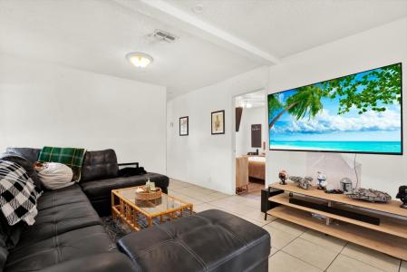 7611 Ardenwood St., Tampa, Florida 33625, Stati Uniti