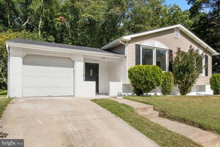 12 Nottingham Way, Turnersville, New Jersey 08012, Stati Uniti