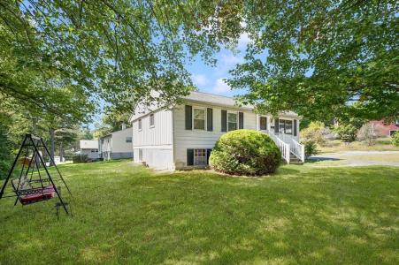 119 Susanne Drive, Northbridge, Massachusetts 01588, Estados Unidos