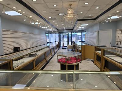 2651 W Devon Avenue, Chicago, 伊利諾州 60659, 美國