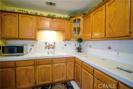 8331 Vista Del Rosa Street, Downey, كاليفورنيا 90240, الولايات المتحدة