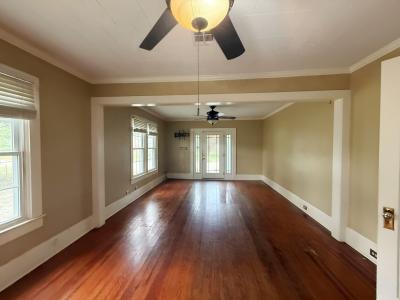 610 E Washington St, Ville Platte, Louisiana 70586, USA