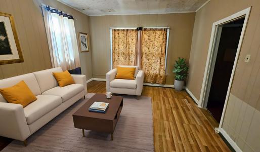 548 Bridge Street, Huntington, West Virginia 25702, HOA KỲ