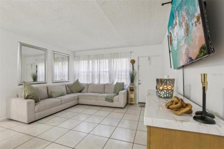 10148 Twin Lakes Drive , 12C, Coral Springs, Flórida 33071, Estados Unidos