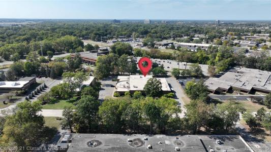 15162 S Commerce Drive, Dearborn, Michigan 48120, Estados Unidos