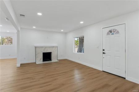 2105 Genevieve Street, San Bernardino, Kalifornia 92405, USA