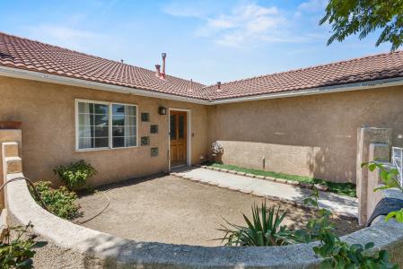 8 Chili Road, Los Lunas, Nuevo México 87031, Estados Unidos