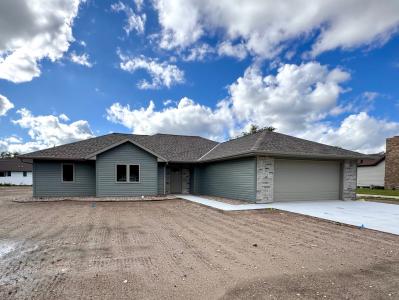 1202 E Avenue, Kearney, Nebraska 68847, USA