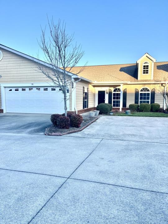 1902 Middle Summit Drive , Unit 113, Dalton, 乔治亚州 30721, 美国