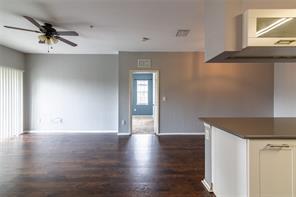 13204 Sanctuary Cove Drive # 303, Temple Terrace, Florida 33637