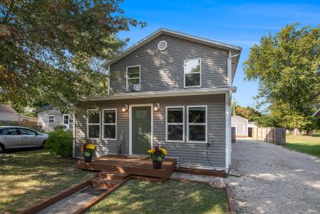 317 Elizabeth Street, Buchanan, Michigan 49107, HOA KỲ