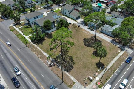 4900 5th Ave N, St Petersburg, Flórida 33710, Estados Unidos