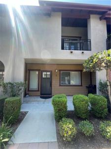 707 S Azusa Avenue Unit #B, Azusa, Califórnia 91702, Estados Unidos
