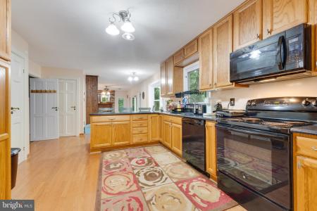 6470 Mckee Way, Manassas, Virginia 20111