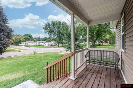 208 S Elm Street, Janesville, Minnesota 56048, Estados Unidos