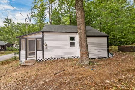 8 Smiling HIll Rd, Franklin, NH 03235, USA