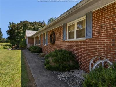 7886 Graham Station Rd., Letart, מערב וירג'יניה 25253, ארצות הברית של אמריקה 