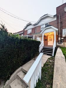 251 Wood Street, Waterbury, 康乃迪克州 06704, 美國