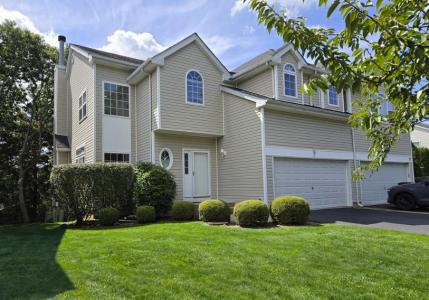 19 Sunflower Ridge Road, S. Setauket, New York 11720, Stati Uniti