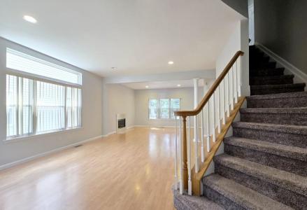 19 Sunflower Ridge Road, S. Setauket, New York 11720, Stati Uniti