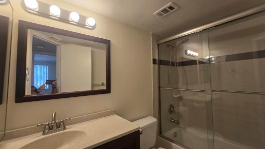 8801 Wiles Road #202, Coral Springs, Флорида 33076, Соединенные Штаты