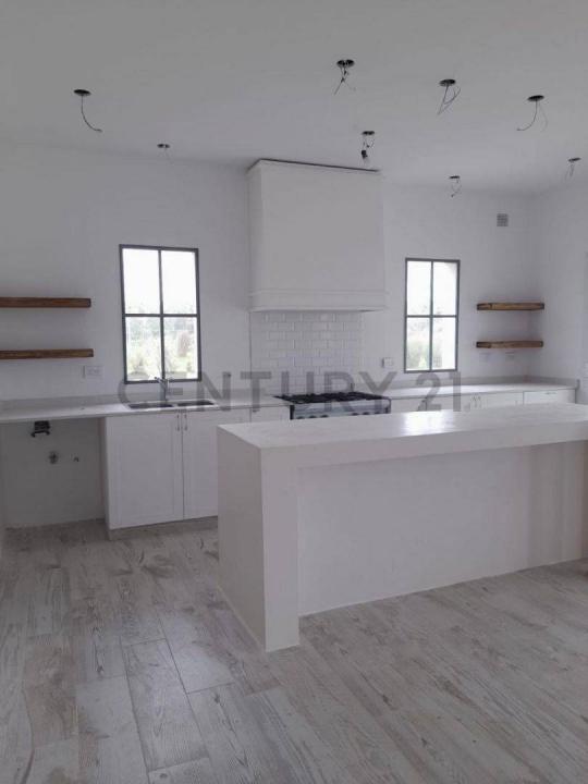 Av de la Bahia - Puertos barrio Araucarias , Escobar, GBA Norte 00001, 阿根廷