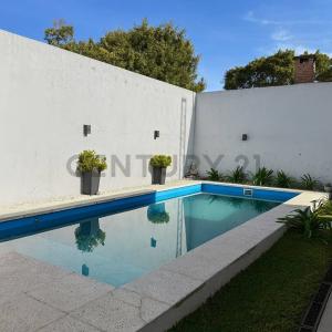 Pastor Luna 6800, Tres De Febrero, GBA Oeste 00001, Argentina