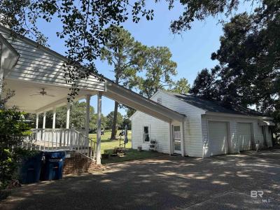 417 Wedgewood Drive, Gulf Shores, Alabama 36542-3047