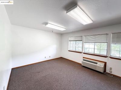 18701 Tiffeni Dr STE 2E, Twain Harte, Kalifornien 95383, USA