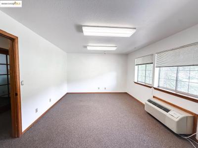 18701 Tiffeni Dr STE 2E, Twain Harte, Kalifornien 95383, USA