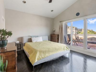 2527 W Chicago Avenue 2, Chicago, אילינוי 60622, ארצות הברית של אמריקה