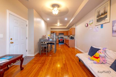 4024 W Wilcox Street, Chicago, Illinois 60624