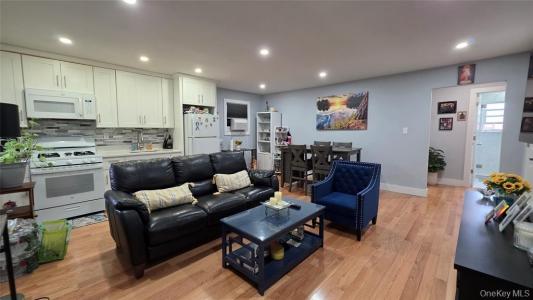 717 Tuckahoe Rd 2A, Yonkers, Nueva York 10710, Estados Unidos