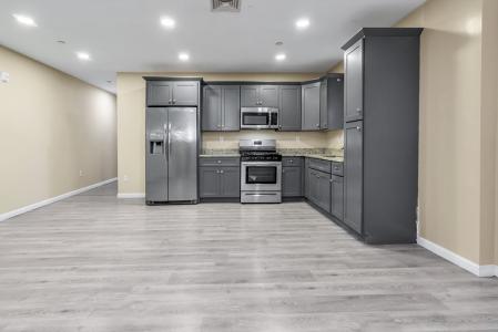 202 Broadway , 2-3, Lawrence, Massachusetts 01840