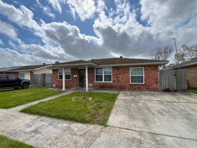 1112 WARREN Drive, Harvey, 路易西安納州 70058, 美國